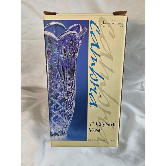 Cambria St. George Fine 24% Lead crystal 7" Vase NIB - Picture 4 of 5